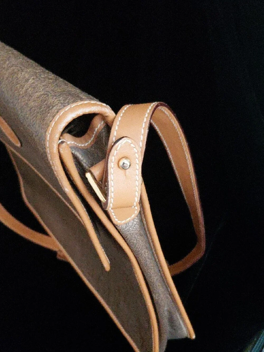 Vintage Gucci GG Monogram Laptop Messenger Unisex Bag Brown Leather Trim